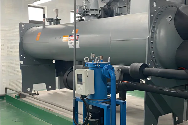 Equipamento para limpeza de condensadores automático (esfera de borracha)